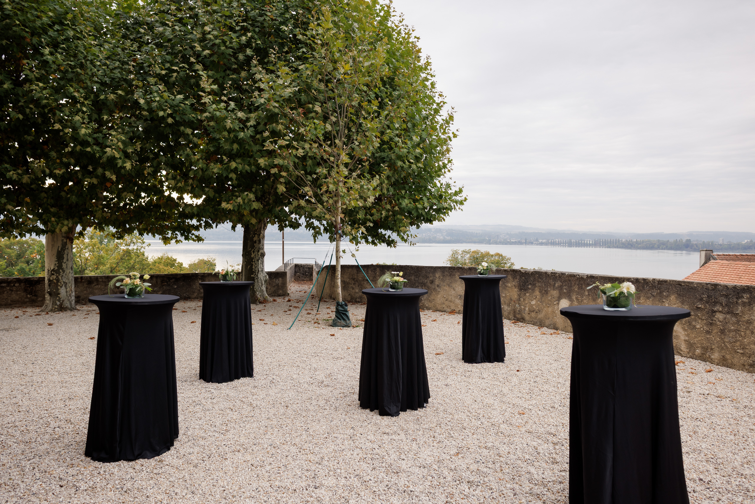 Apéritif Esplanade avec vue sur le lac